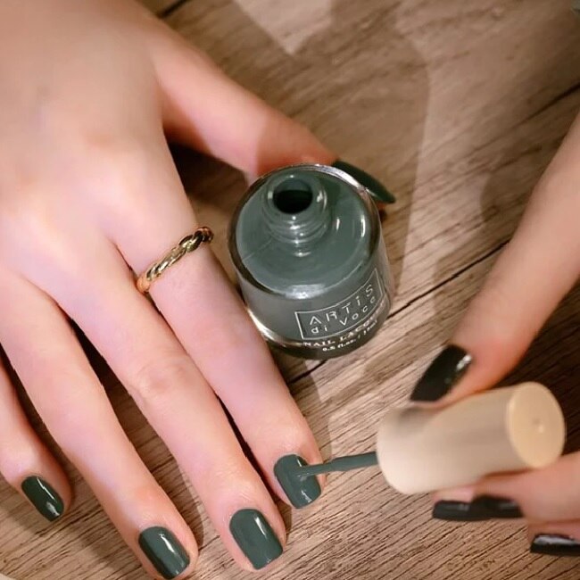 Hananingen x ARTiS di Voce 指甲油 HA09 黑種草