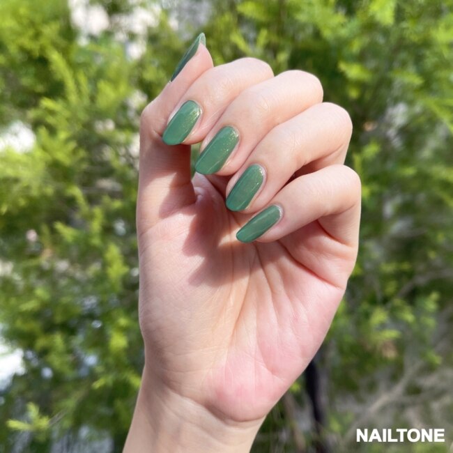 NAILTONE 持久引力指甲油 (金映綠林) (10mL) N109