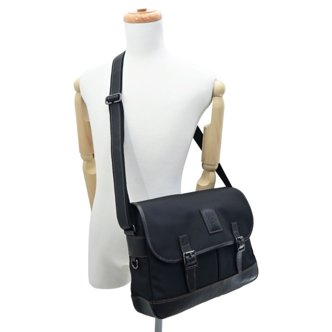 LONGCHAMP BOXFORD系列帆布郵差斜背包(大/黑)2824-080-001