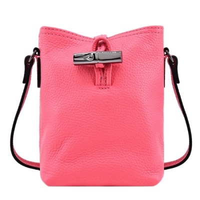 LONGCHAMP LONGCHAMP ROSEAU ESSENTIAL系列竹節牛皮斜背水桶包(迷你/石榴紅)10207-968-P76
