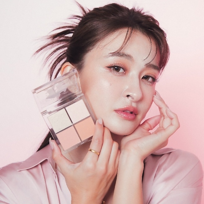 FreshO2 X 妞妞x小貓 寶石光聚焦閃耀4色腮紅打亮盤 14g