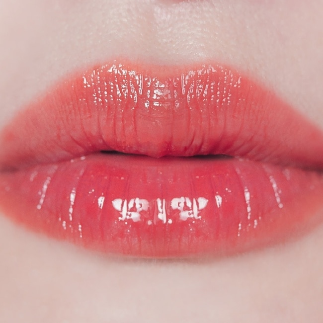 FreshO2 X 薛妞妞x小貓 永恆星光六胜肽豐潤水感唇釉-02辣個美唇 1.5g