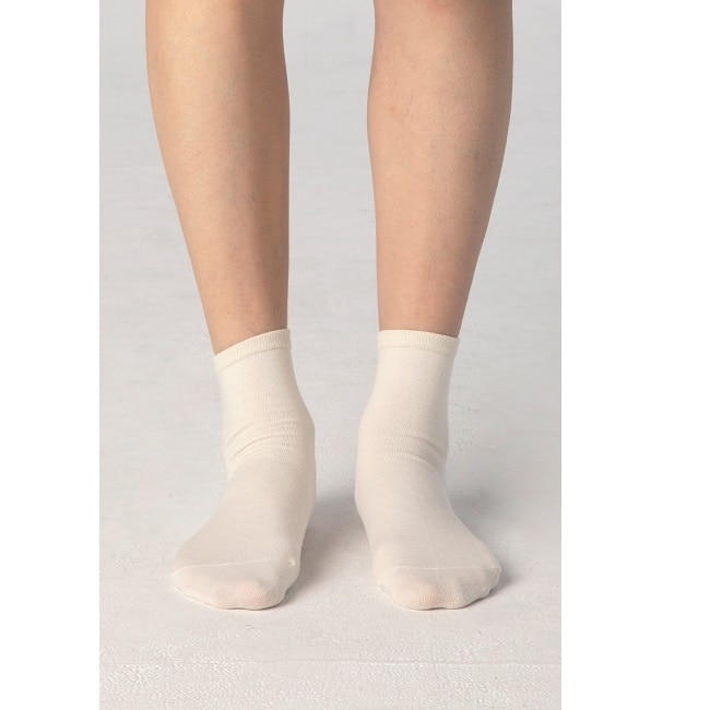 蒂巴蕾 Socks直角襪-DP22085米白