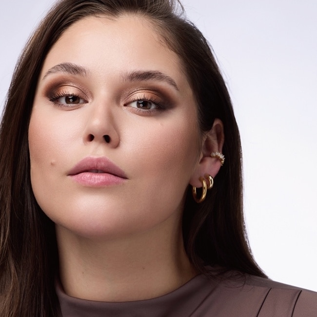 卡翠絲絲絨黑巧眼影盤 9g