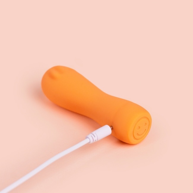 Smile Makers 衝浪高手 充電式陰蒂外用按摩棒