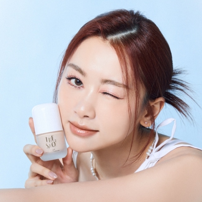 FreshO2 雲朵系plus+零暗沉維他命粉底液-Warm Light #W21 30mL