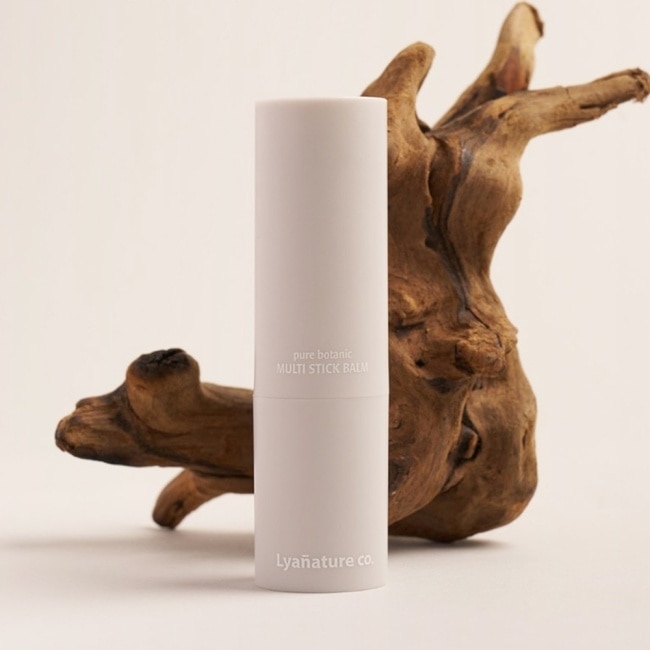 【Lyanature】李英愛親研LYA 女神全能撫紋彈力棒(眼唇頸可用)10g 公司貨