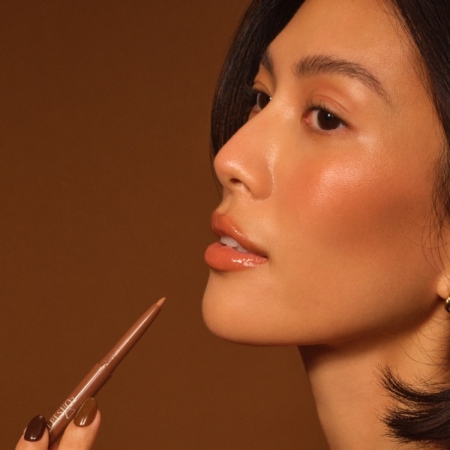 FreshO2 X Molly 嘟嘟唇線筆-太妃脆感 0.25g