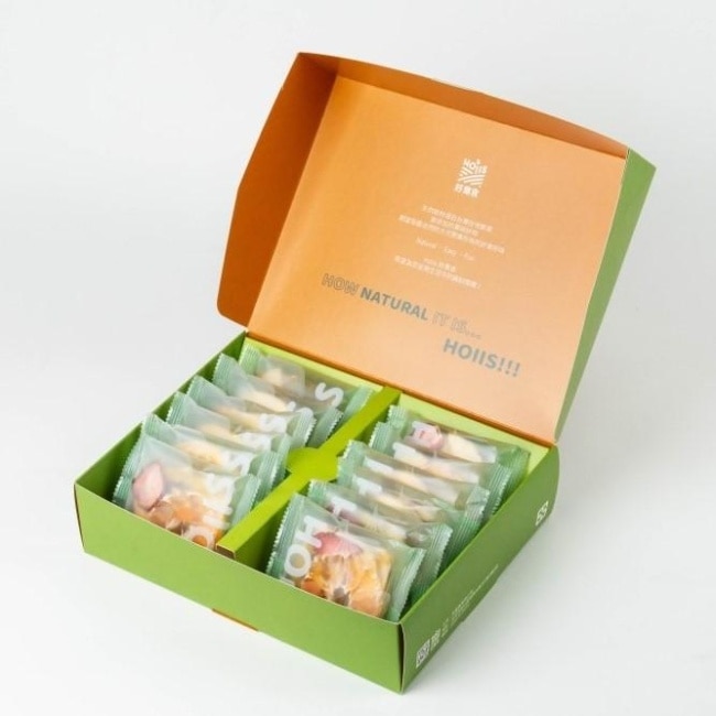 綜合果乾12包禮盒(附禮品袋)_每包含:草莓/奇異果/蘋果/鳳梨/橘子