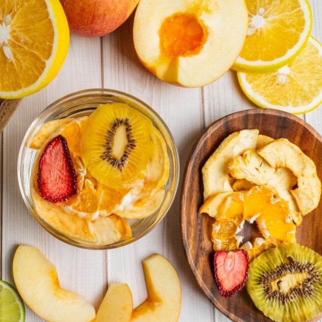 綜合果乾12包禮盒(附禮品袋)_每包含:草莓/奇異果/蘋果/鳳梨/橘子